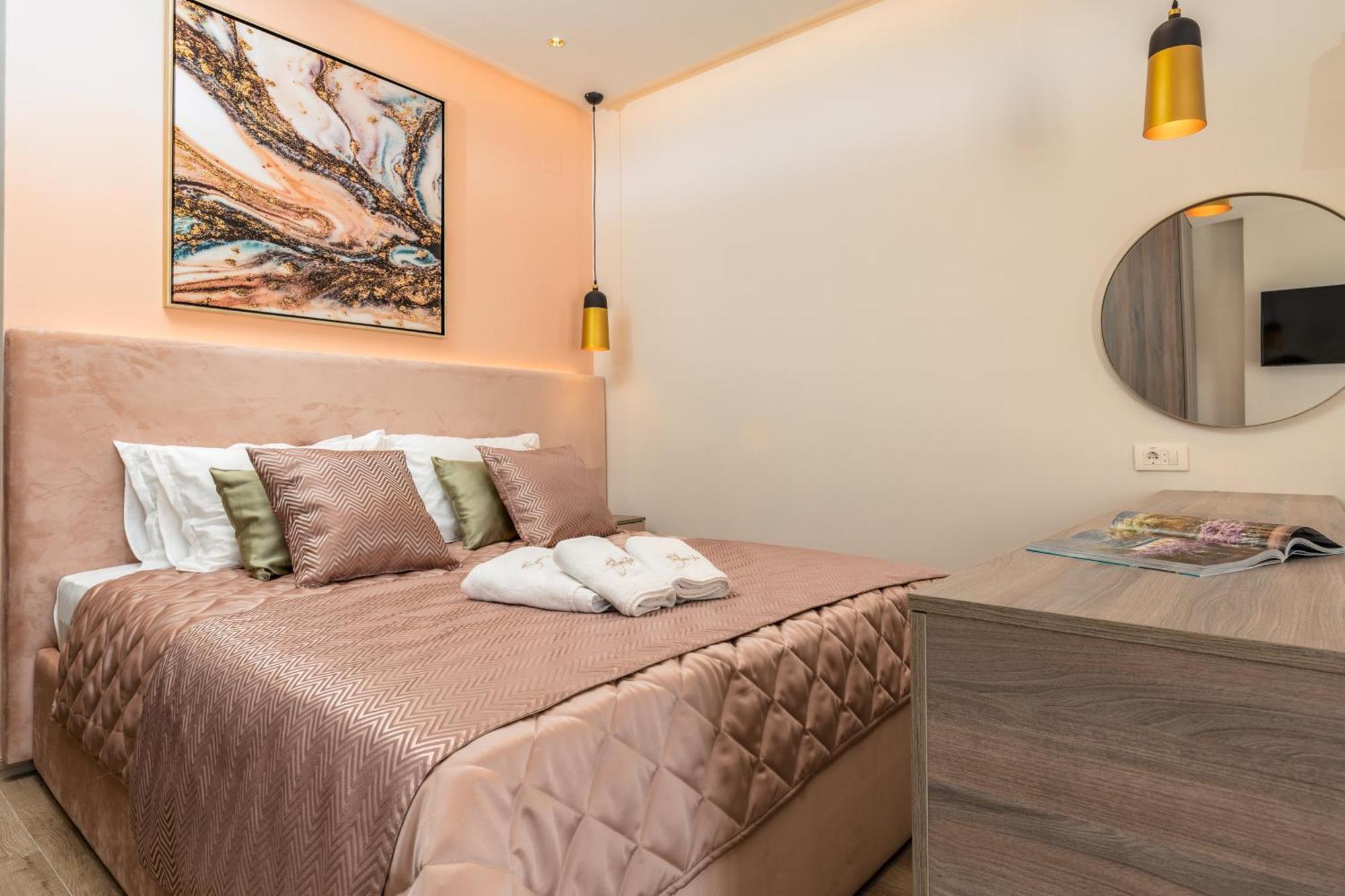 Hotel Vila Hedonija Herceg Novi Exteriér fotografie