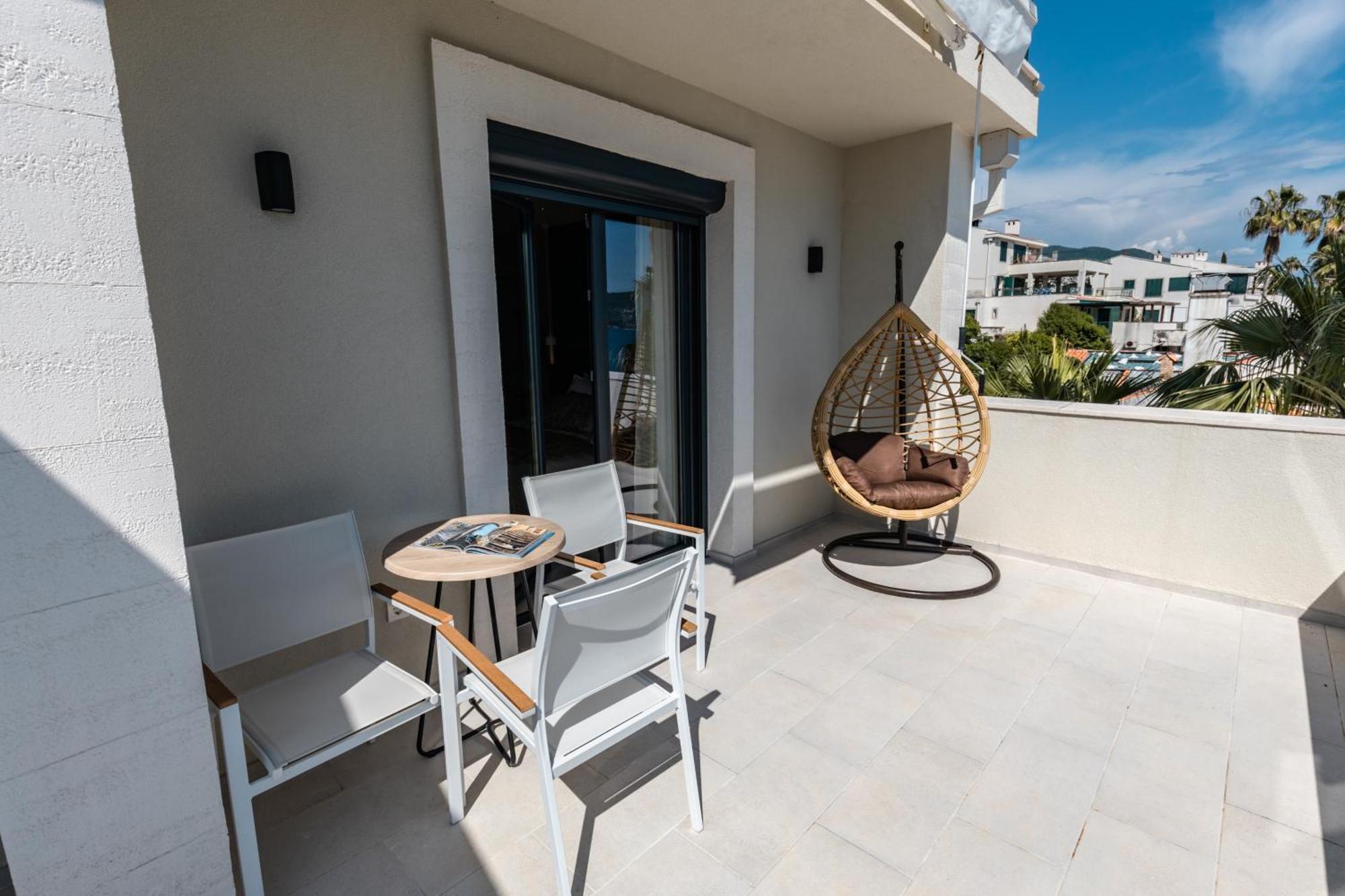Hotel Vila Hedonija Herceg Novi Exteriér fotografie