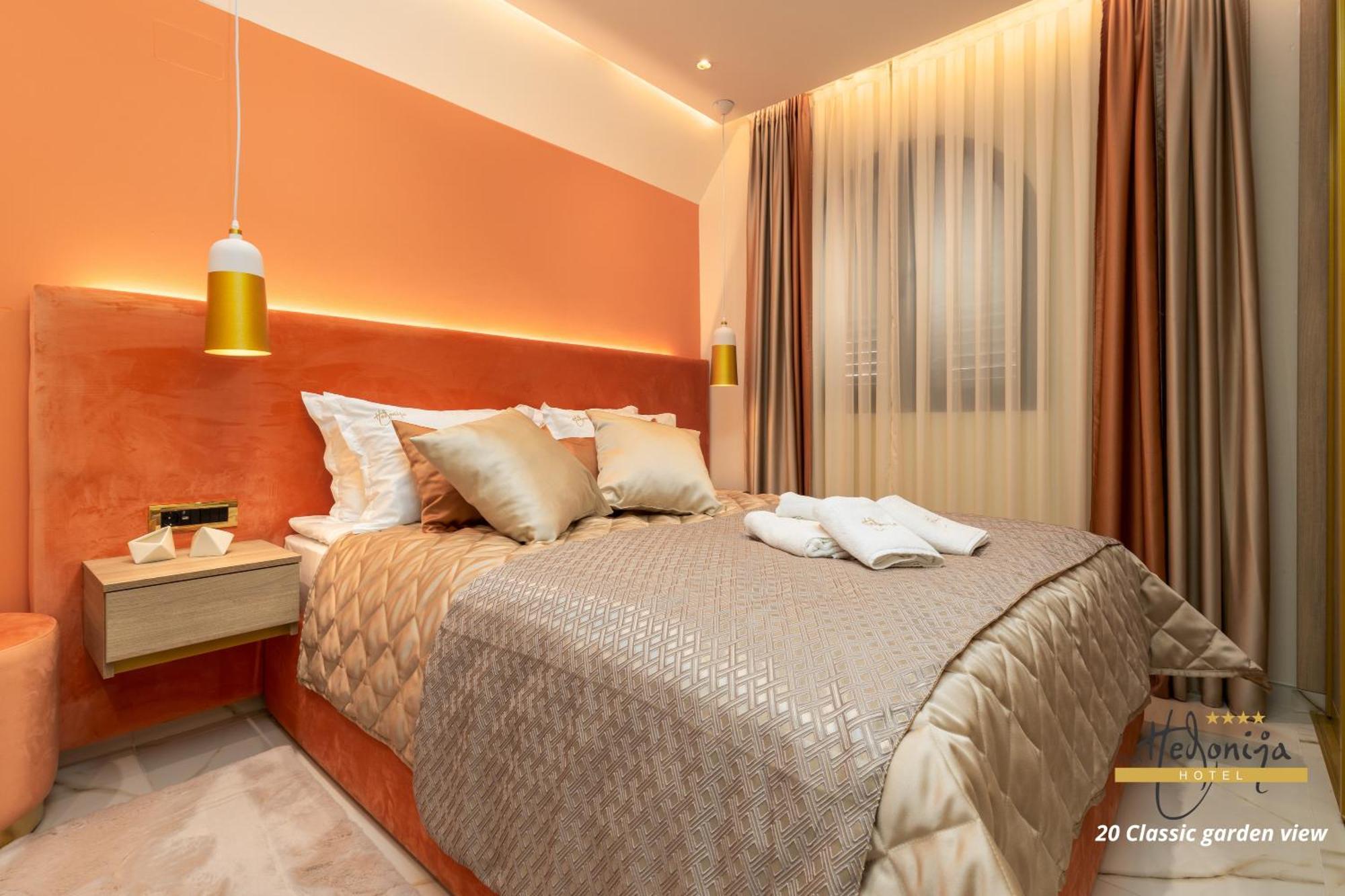 Hotel Vila Hedonija Herceg Novi Exteriér fotografie