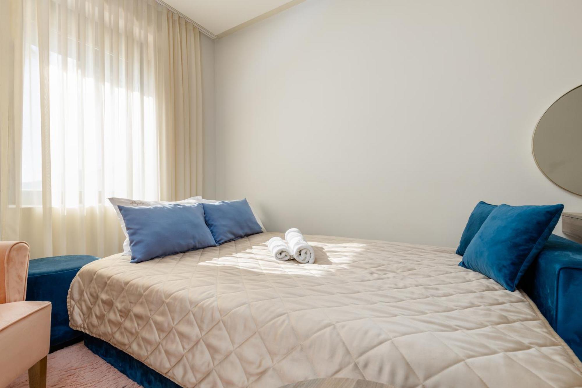 Hotel Vila Hedonija Herceg Novi Pokoj fotografie